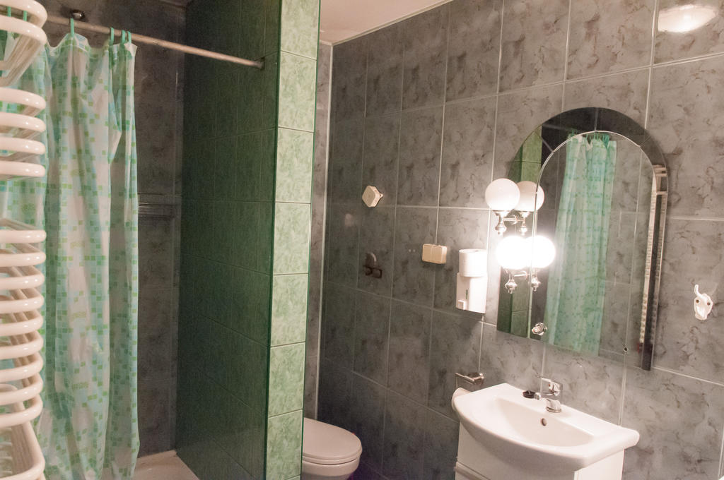 Uslugi Hotelarskie Las Vegas Miedzyrzec Podlaski Bagian luar foto