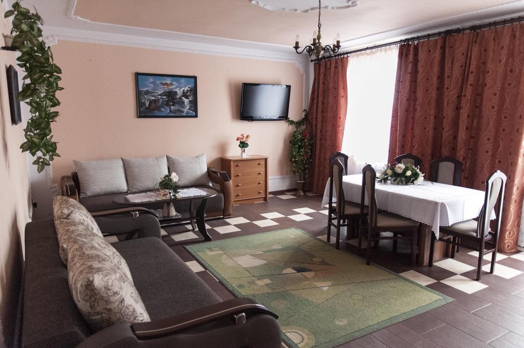 Uslugi Hotelarskie Las Vegas Miedzyrzec Podlaski Ruang foto